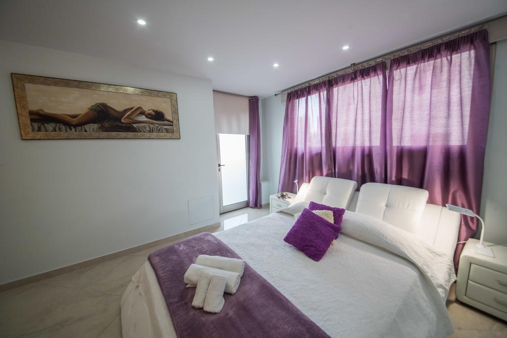 Mesogios House Suites Larnaca Zewnętrze zdjęcie